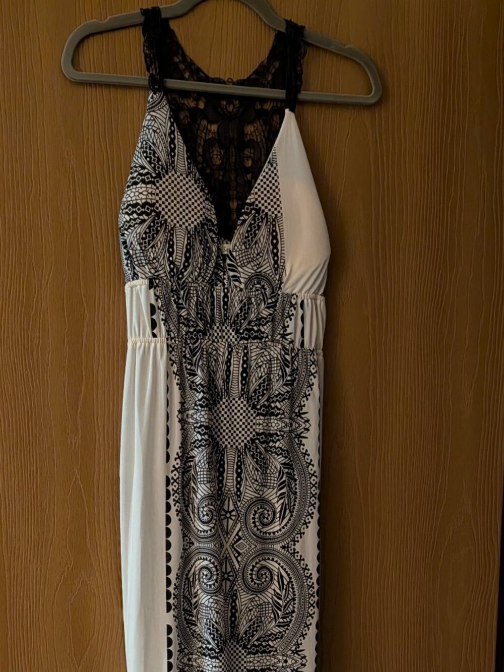 Second Skin Black & White Boho Maxi Dress – Size L